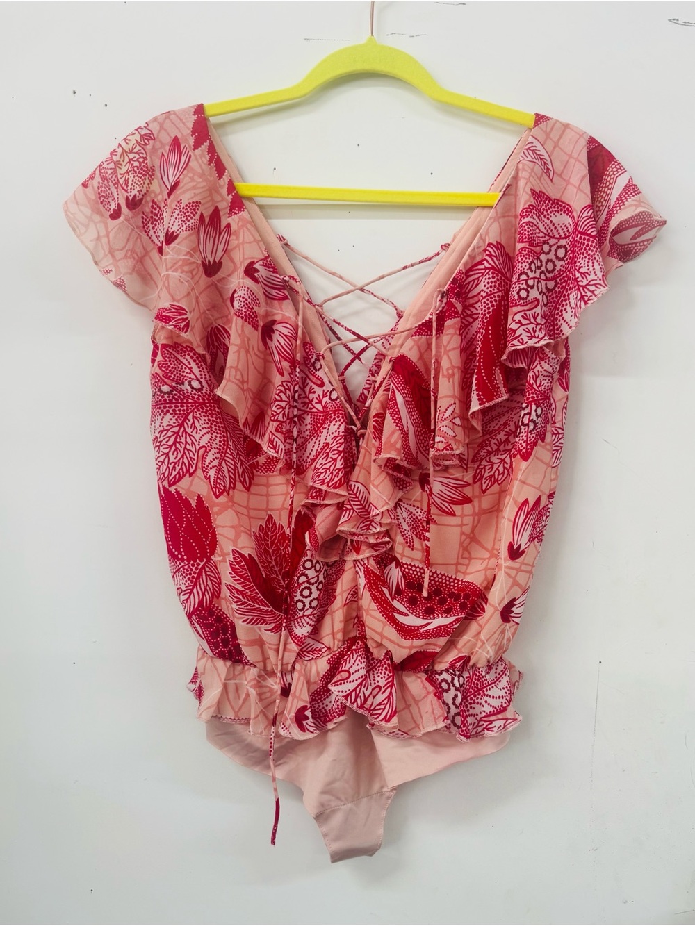 Vintage GUESS Red Floral Lace Up Bodysuit Blouse S